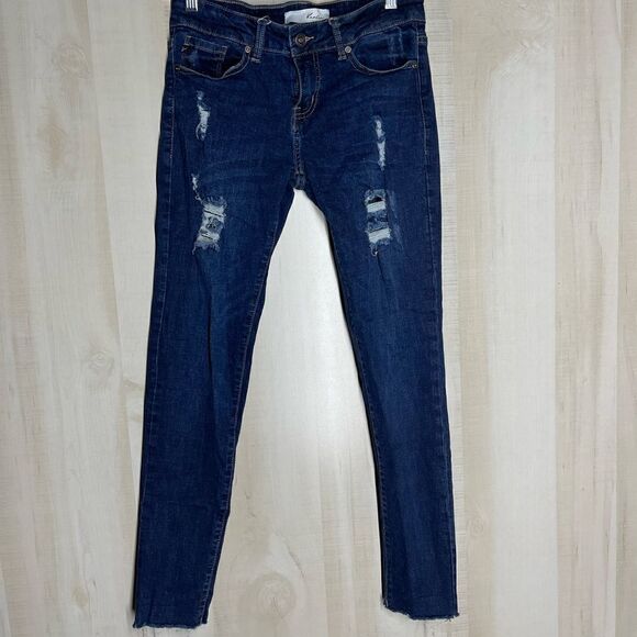 ‎KanCan distressed raw hem jeans, size 7 - Picture 1 of 15